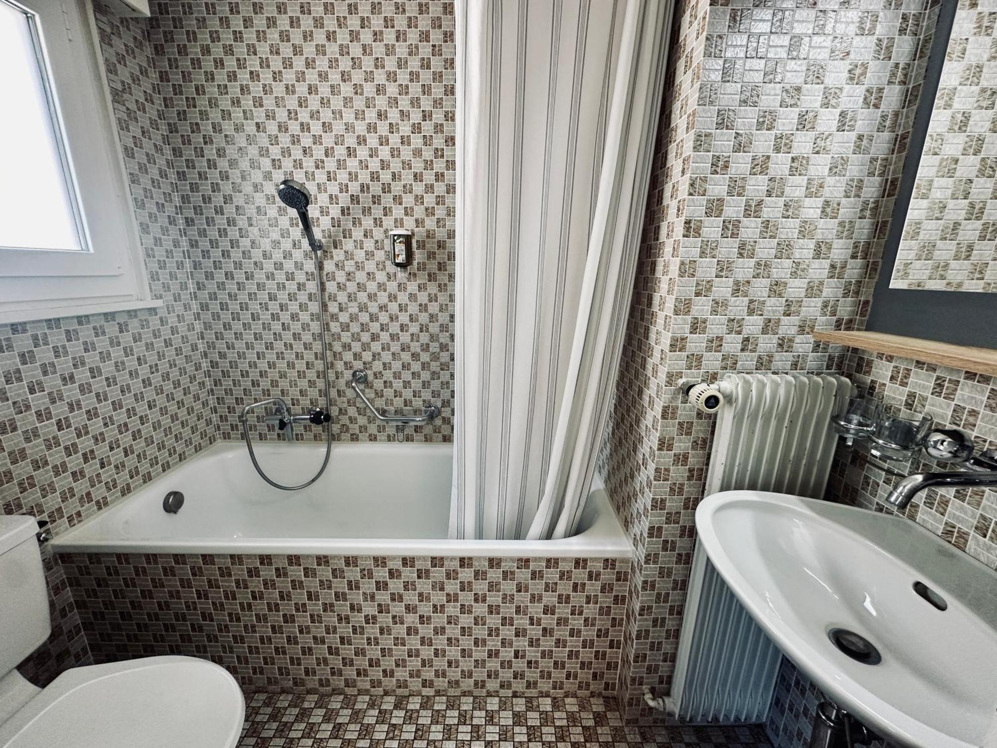Hotel Rebstock ไมริงเงน ภายนอก รูปภาพ